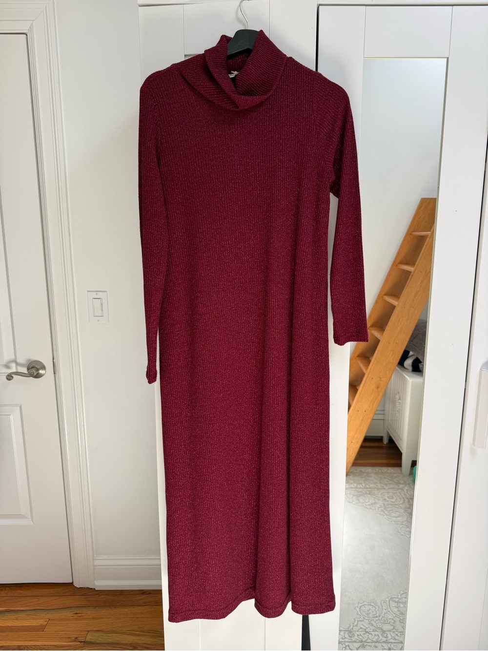 Ribbed Turtleneck Long Sleeve Dress in Burgundy